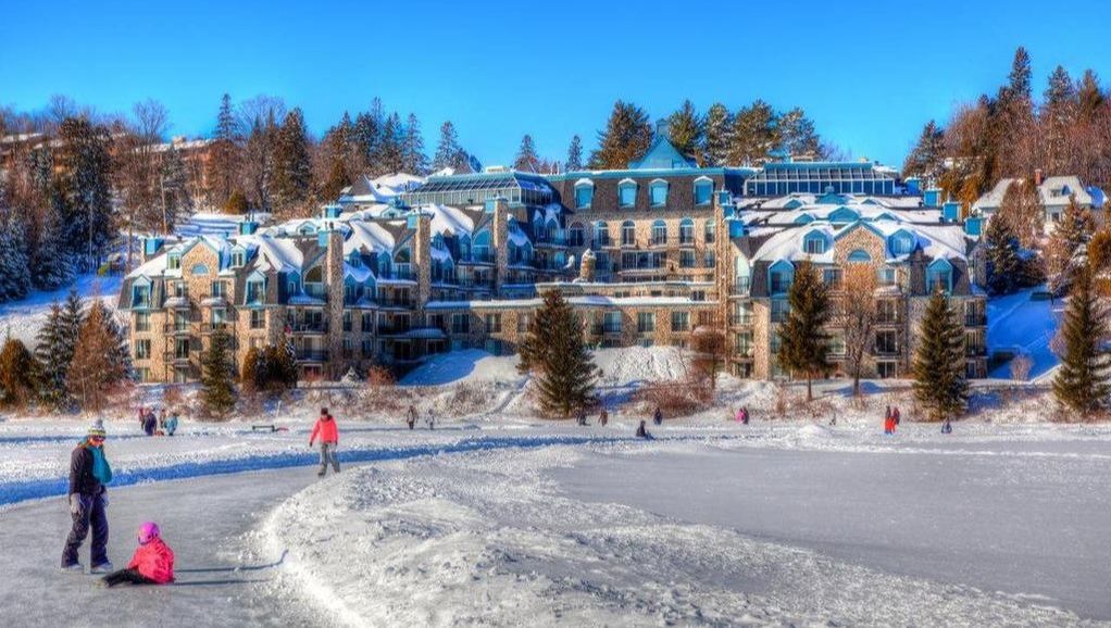 Lac Rond Ste Adèle - Top 10 of the Best Skating Rinks in Quebec – Blogue / Blog – Hôtels Gouverneur