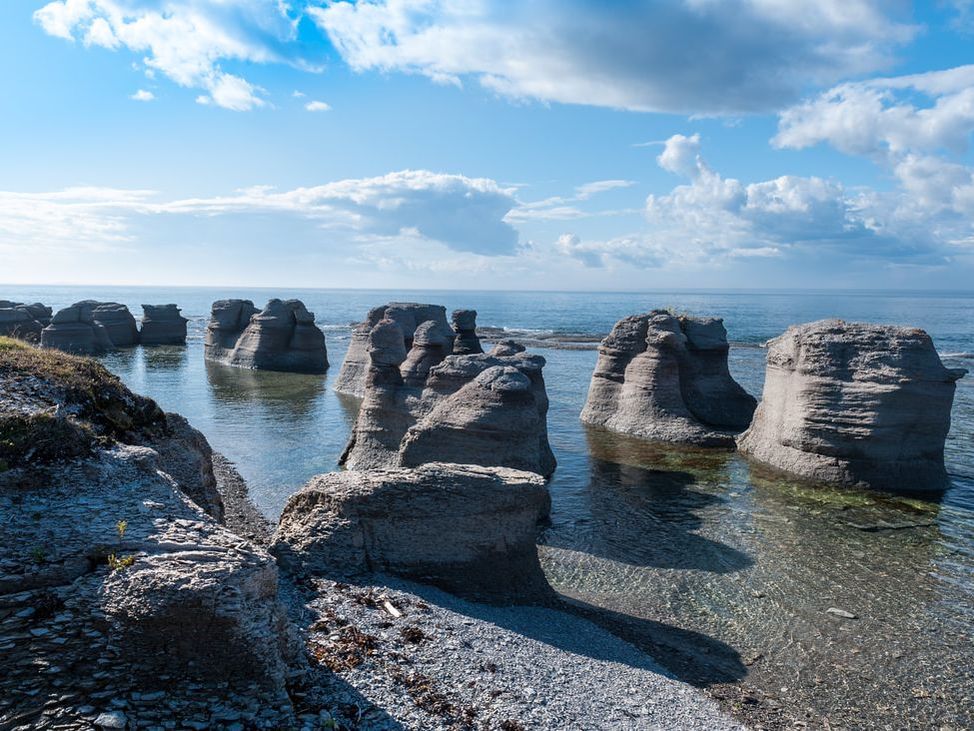 Mingan Archipelago Monoliths - The Natural Wonders of Quebec - Blogue / Blog – Hôtels Gouverneur